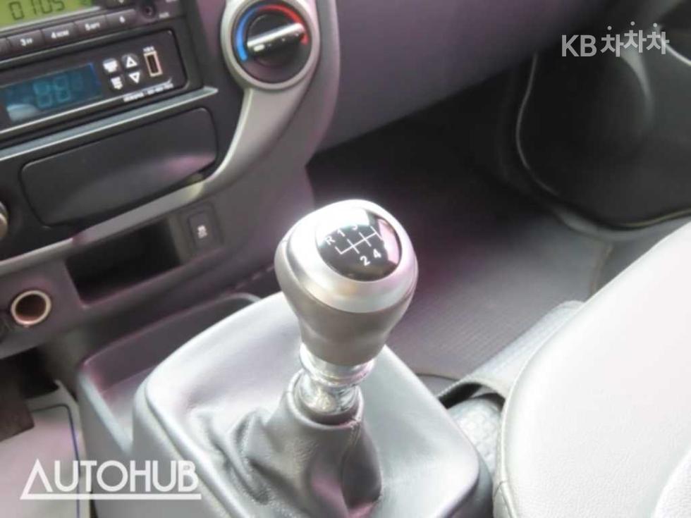 2015 - kia bongo iii
