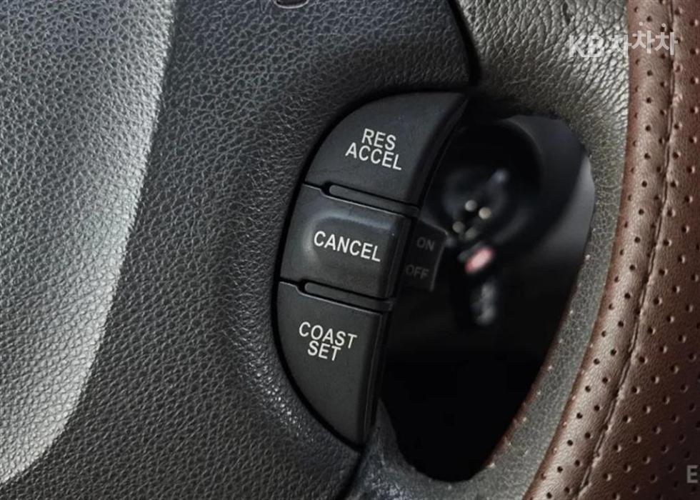 2011 - kia carnival