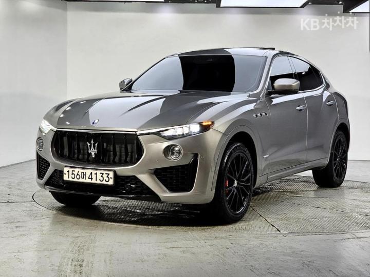 Maserati Levante 3.0 AWD GranLusso 2