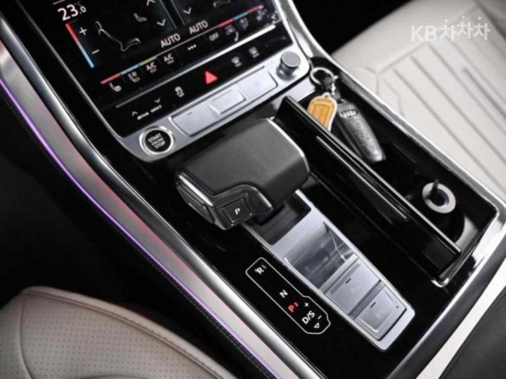 Audi Q7 New 3.0 55 TFSI Quattro Premium 10
