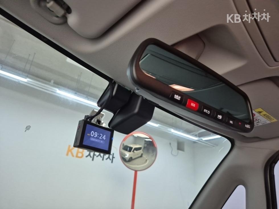 2024 - kia kia