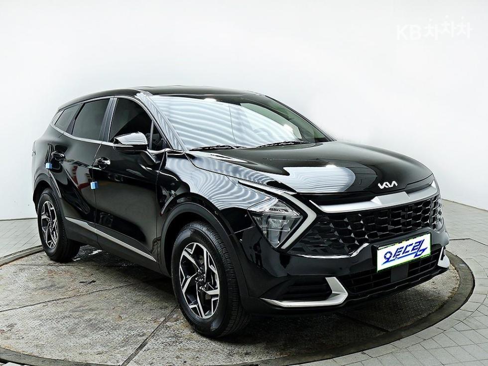 2022 - kia sportage