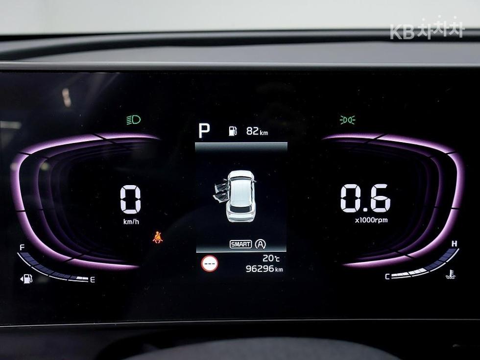 2022 - kia sportage