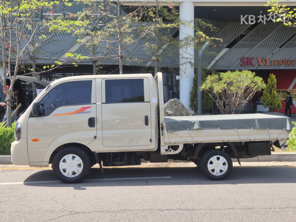 2018 - kia bongo iii