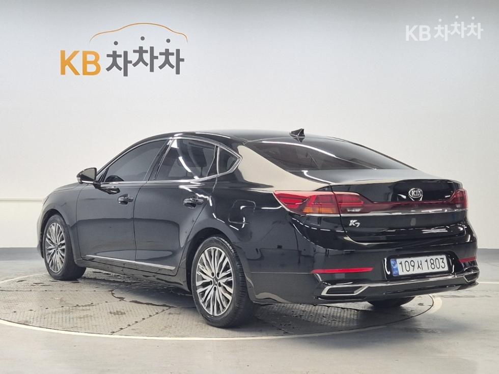 2020 - kia k7