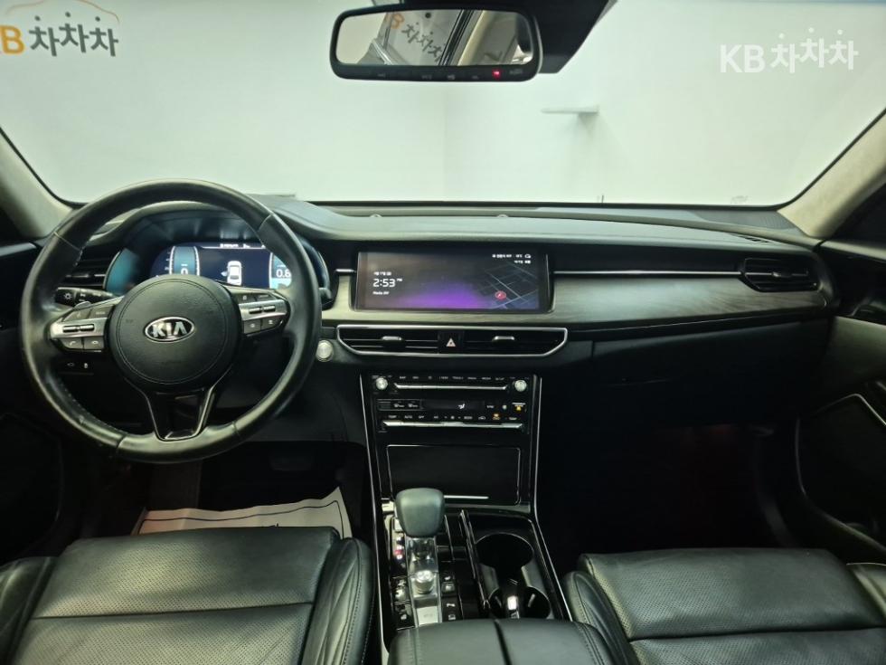 2020 - kia k7