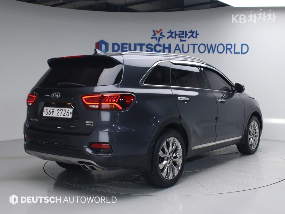 2019 - kia sorento