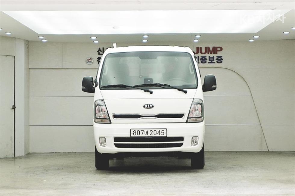2021 - kia bongo iii
