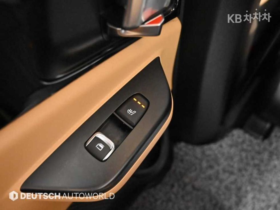 2021 - kia carnival