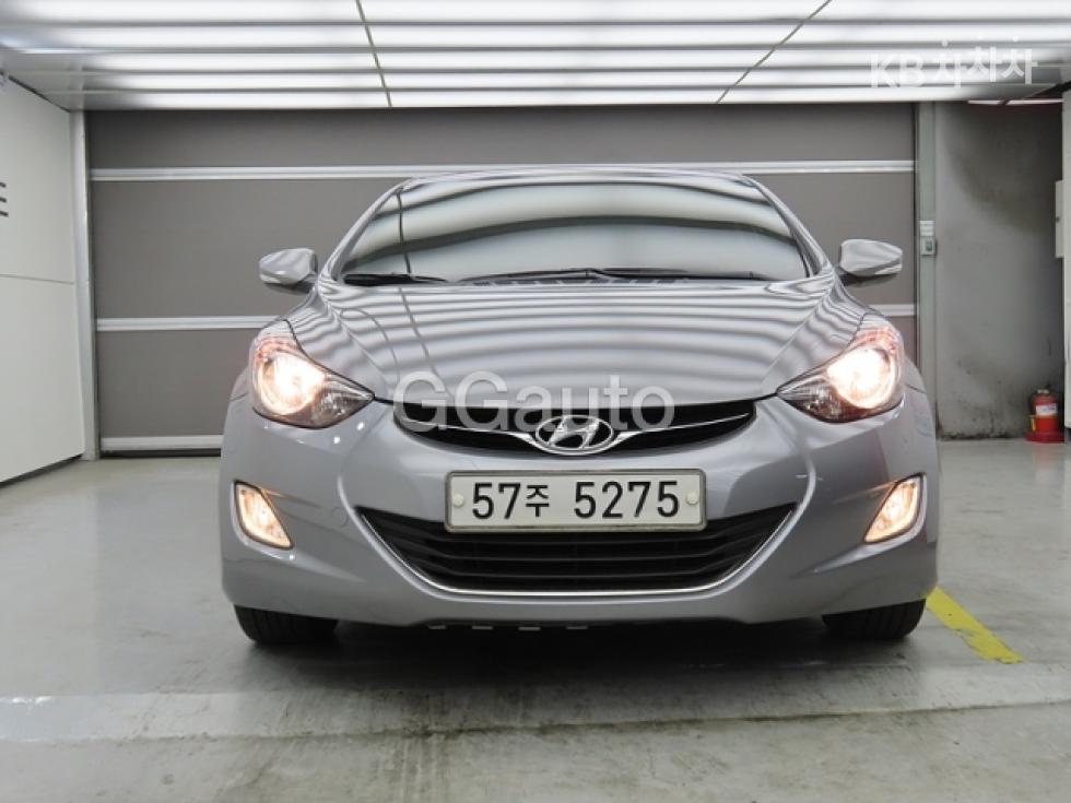 Hyundai Avante — miniaturë 2