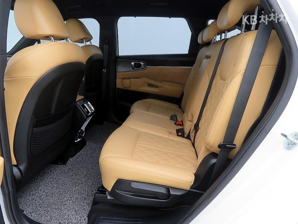 2022 - kia sorento