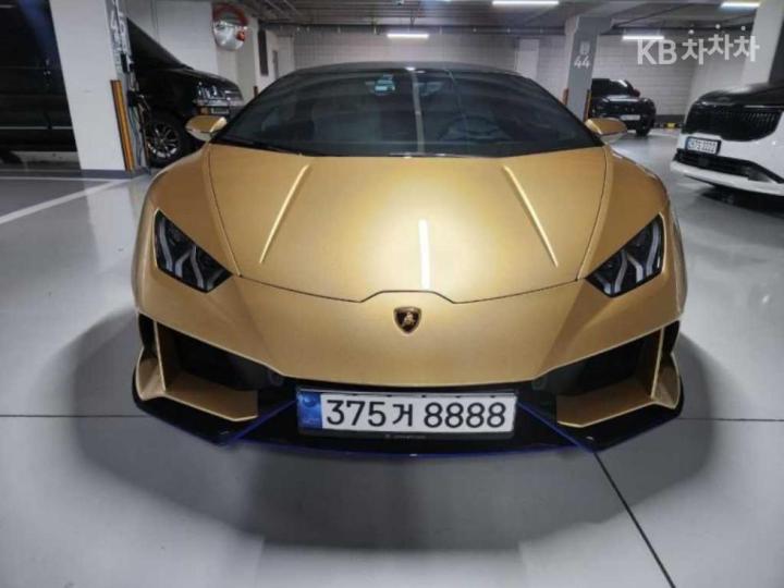 Lamborghini Huracán 5.2 LP640-4 Spyder — foto 1
