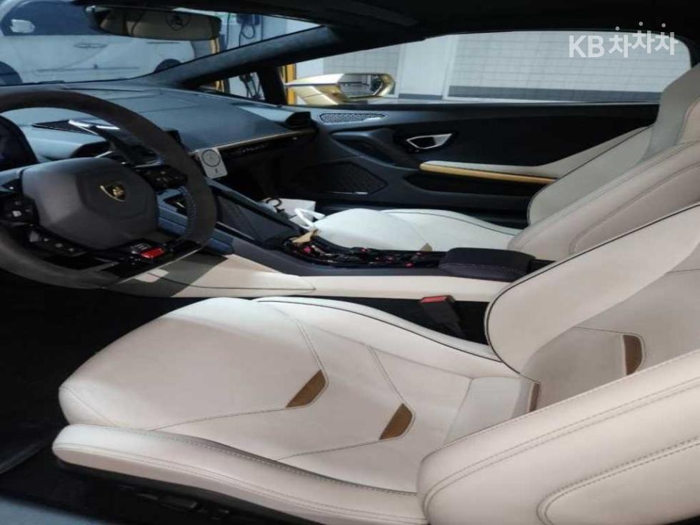 Lamborghini Huracán — miniaturë 5