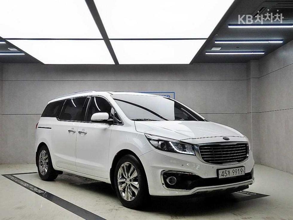 Kia Карнивал