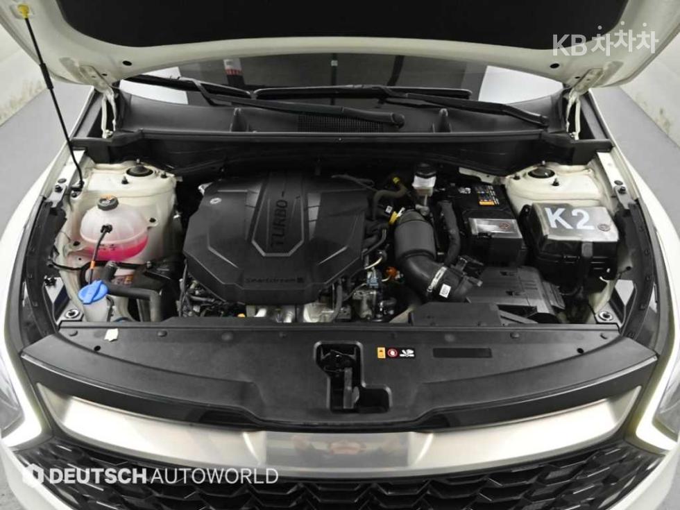 2022 - kia sportage