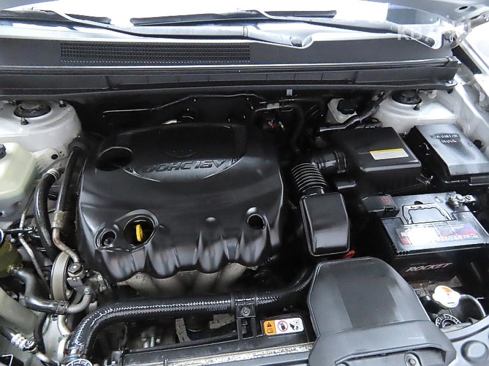 Kia Carens — miniaturë 7