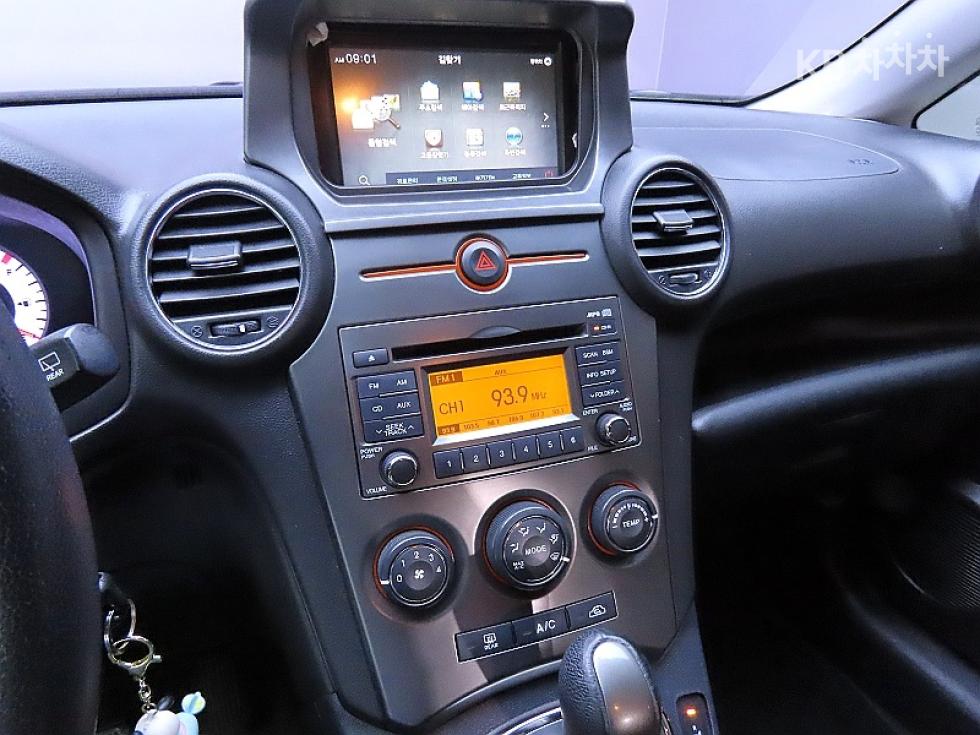 Kia Carens — miniaturë 17