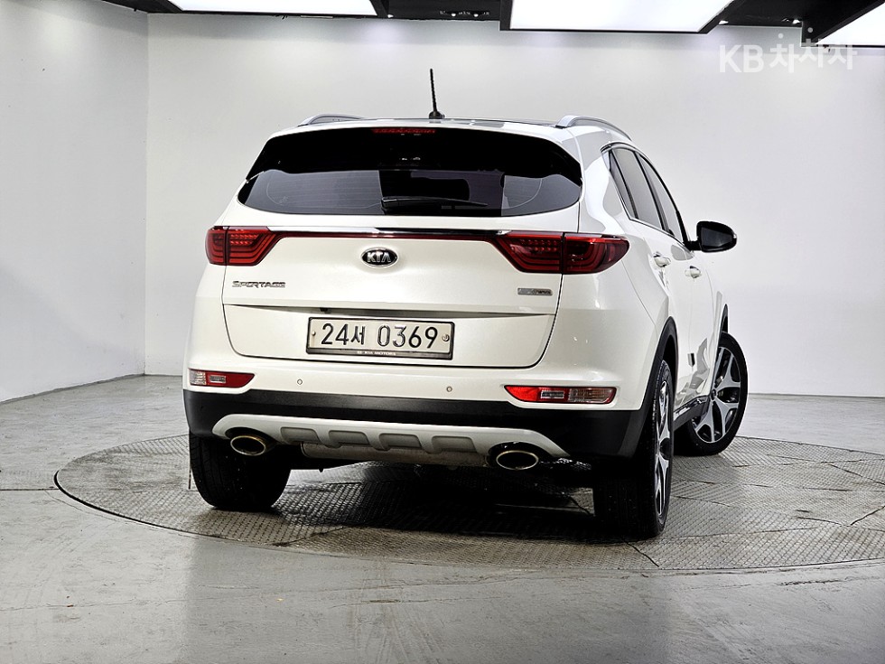2016 - kia sportage