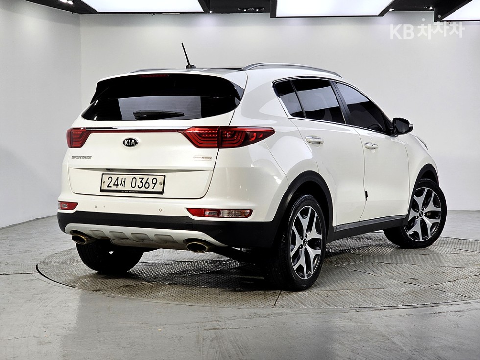 2016 - kia sportage