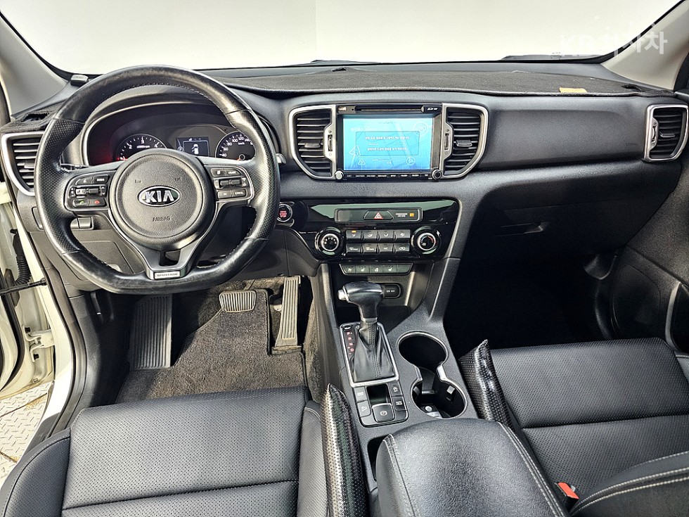 2016 - kia sportage