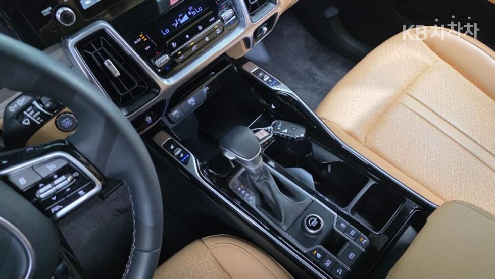 2023 - kia sorento