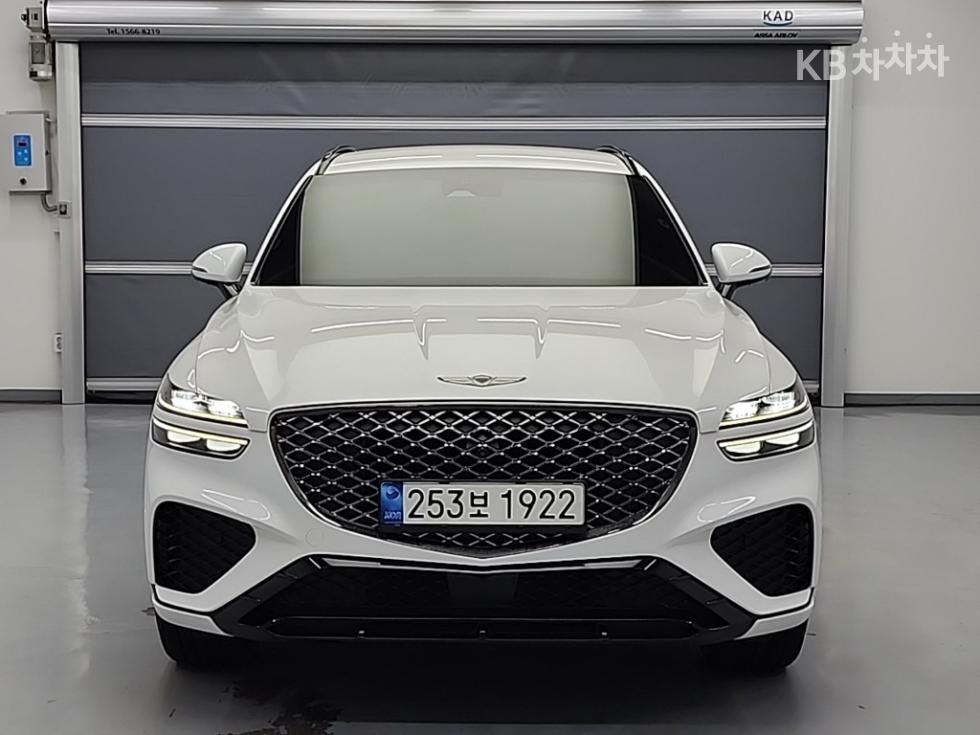 2022 Genesis GV70 photo