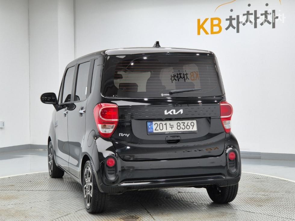 2022 - kia ray