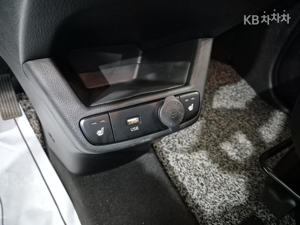 2022 - kia ray