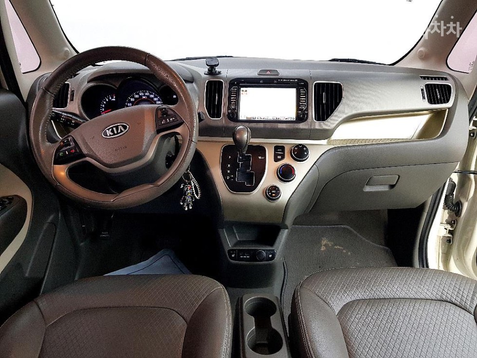 2012 - kia ray