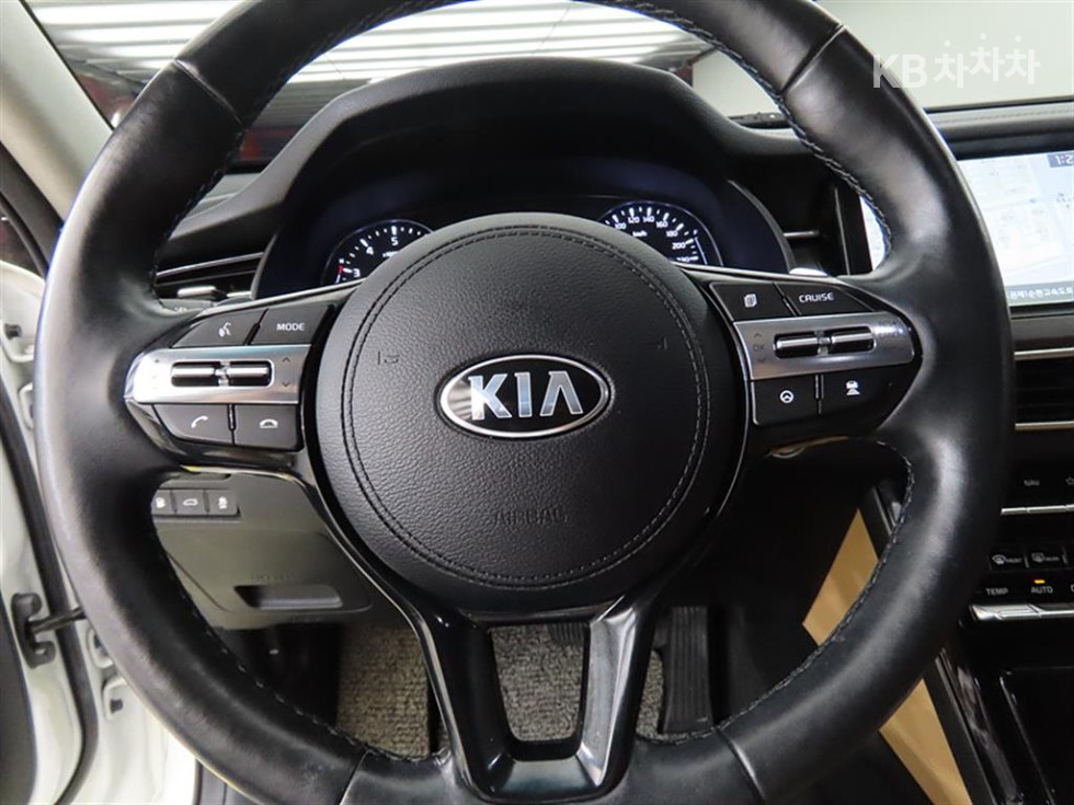 2020 - kia k7