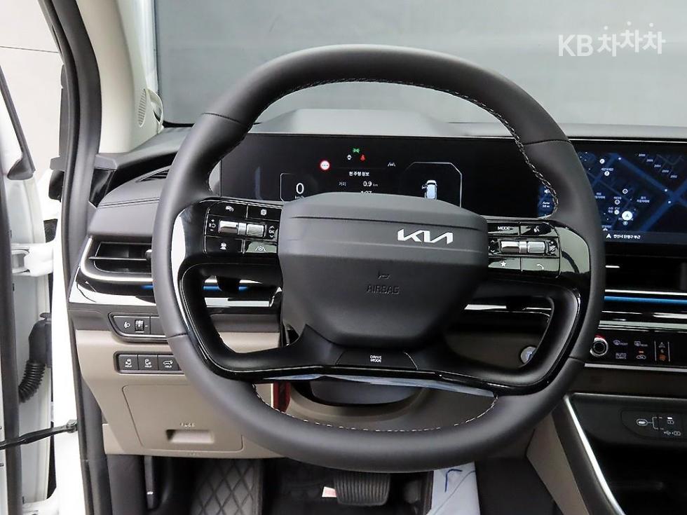 2025 - kia carnival