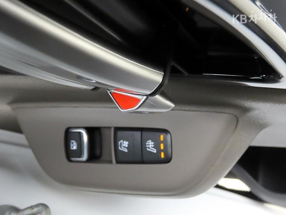 2025 - kia carnival
