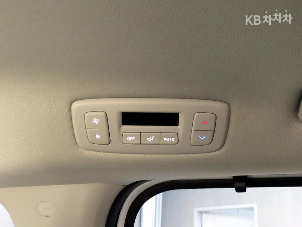 2025 - kia carnival