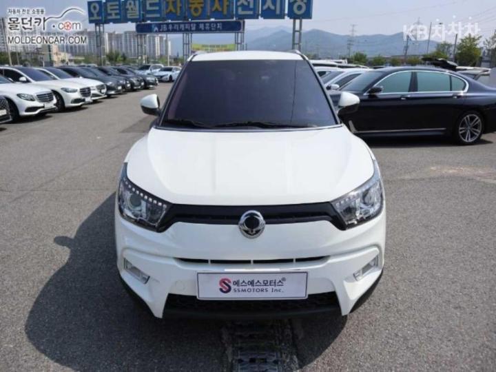 KG Mobility (Ssangyong) Tivoli Gasoline VX