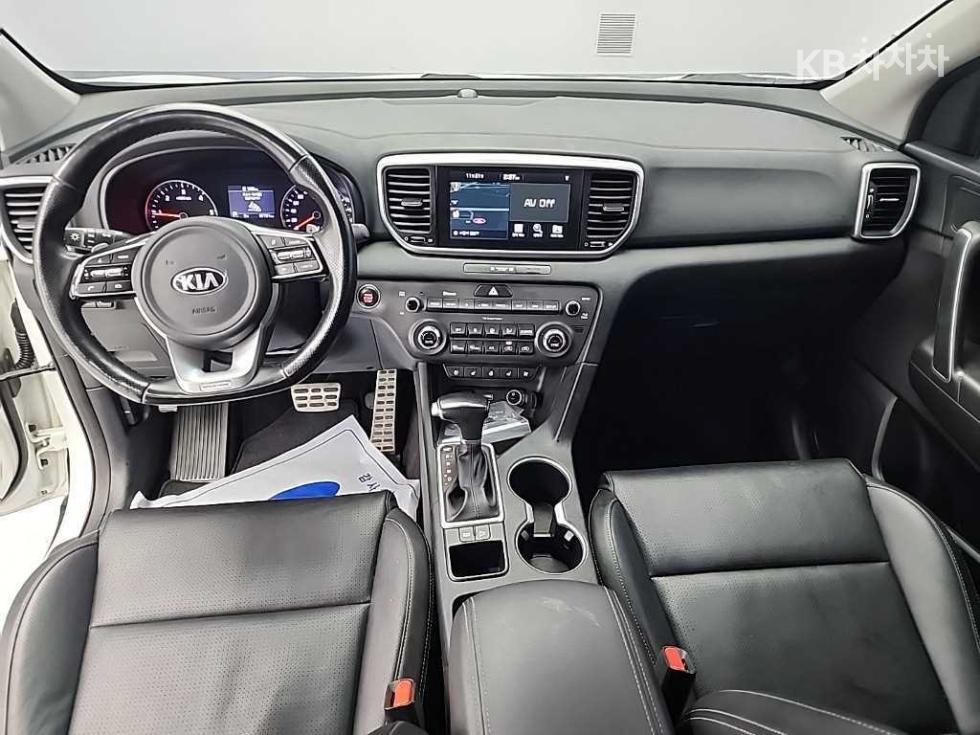 2020 - kia sportage