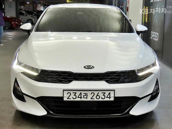 Kia K5 1.6 Gasoline Turbo Prestige 3