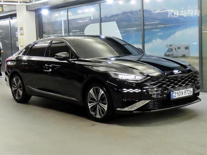 Kia K8 Hybrid 1.6 Turbo Signature 2