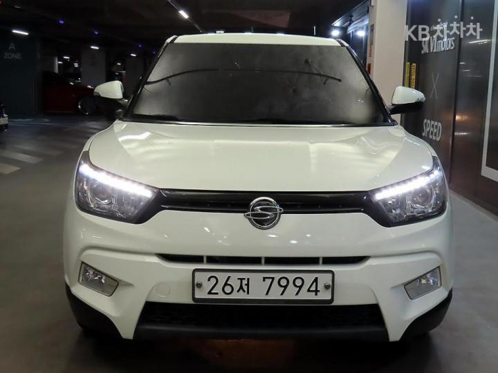 KG Mobility (Ssangyong) Tivoli Gasoline LX Premium Type 3