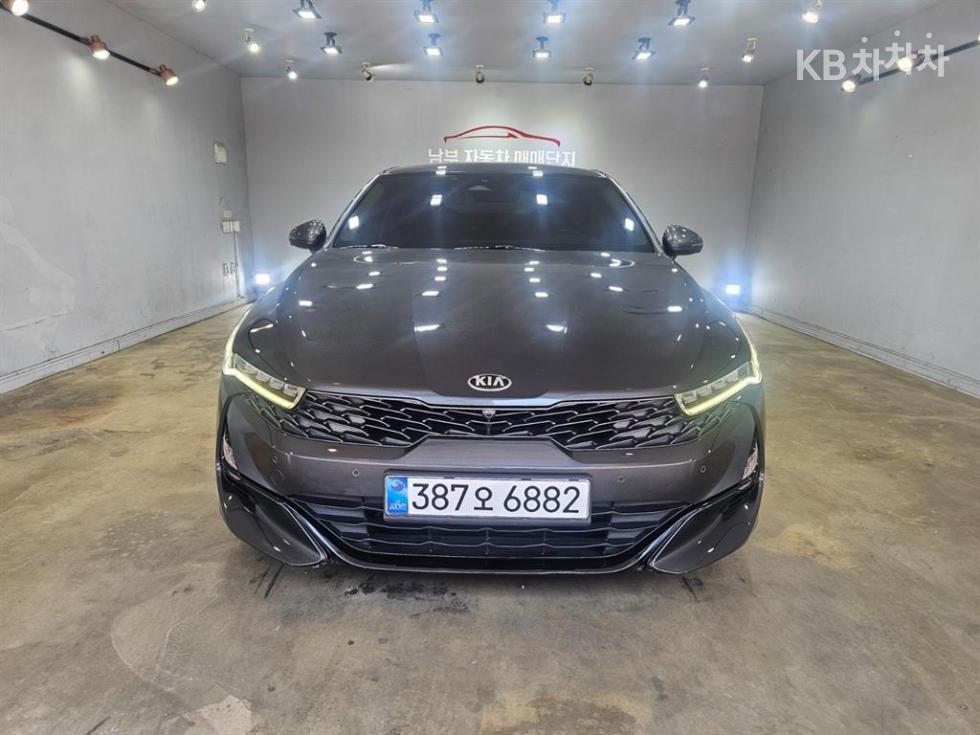 2021 - kia k5
