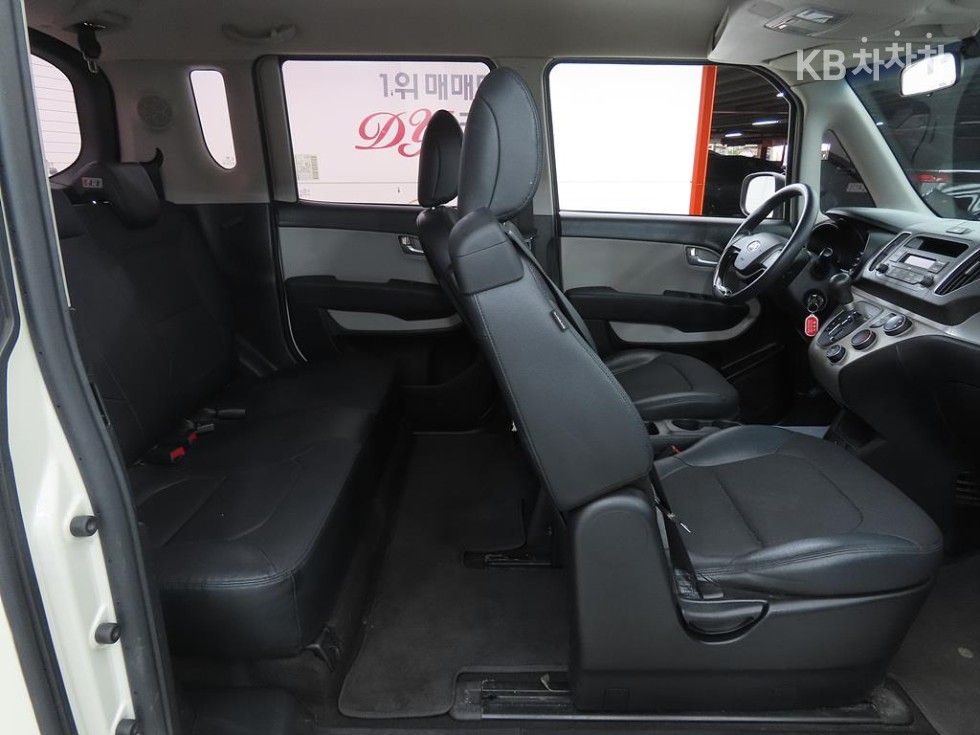 2017 - kia ray