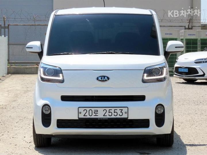 Kia Ray 1.0 Gasoline Prestige