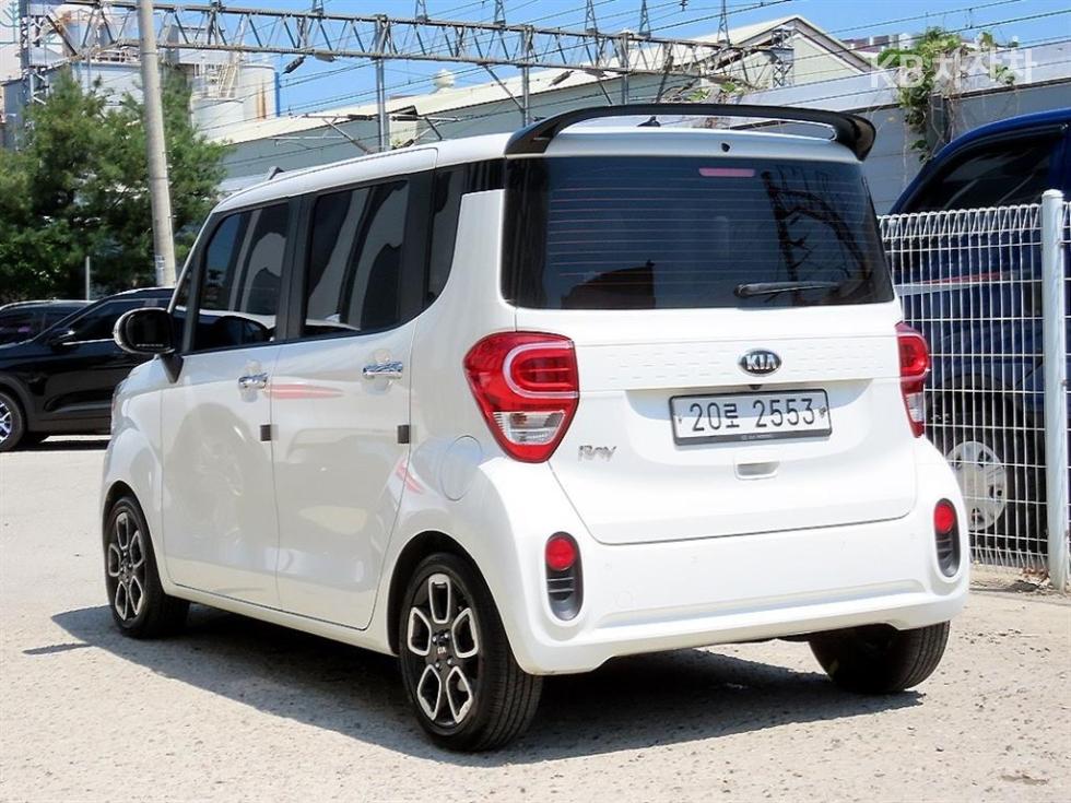 2018 - kia ray
