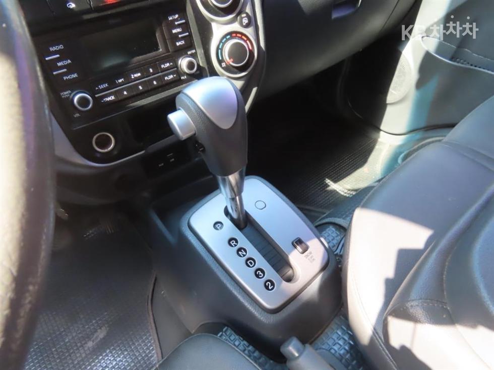 2018 - kia bongo iii