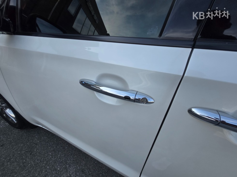 2017 - kia carnival