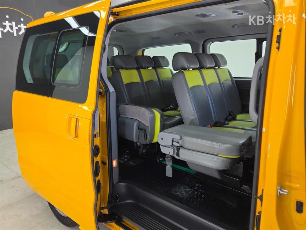 Hyundai Starex — miniaturë 6
