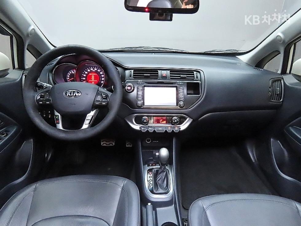 2012 - kia pride