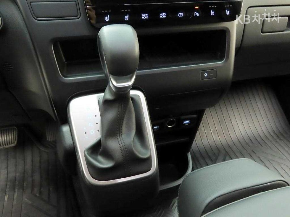 Hyundai Staria — miniaturë 11