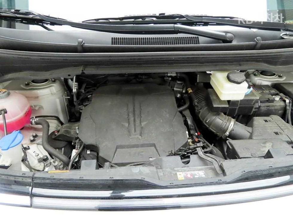 Hyundai Staria — miniaturë 20