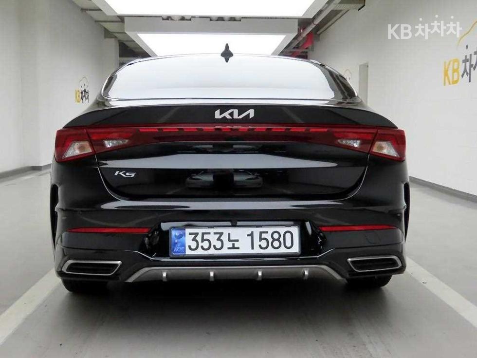 Kia K5 — miniaturë 3