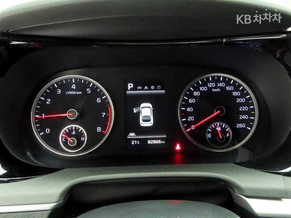 Kia K5 — miniaturë 5